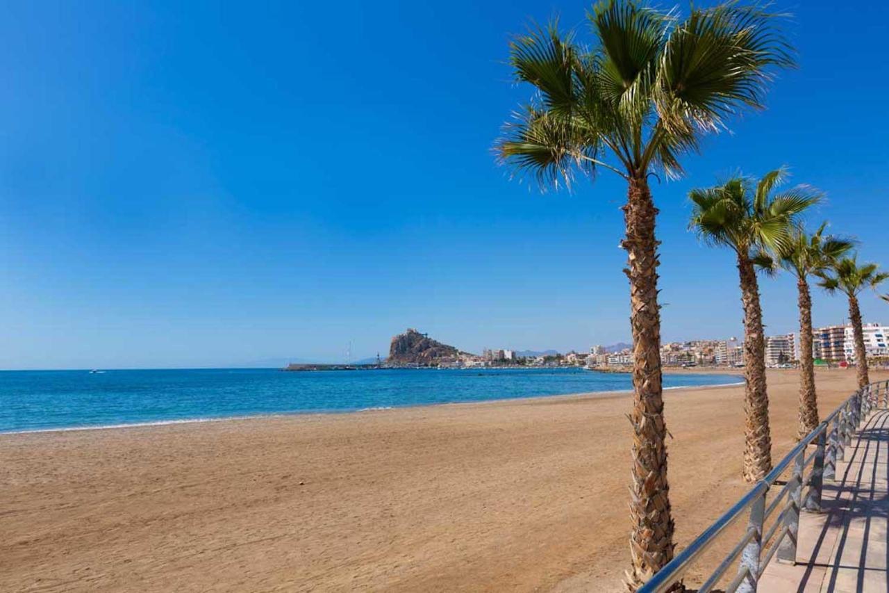 Primera Linea De Playa Con Vistas Al Mar Águilas Екстериор снимка